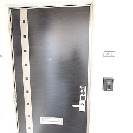 Robcondロブコンド Apartment Наха Екстериор снимка