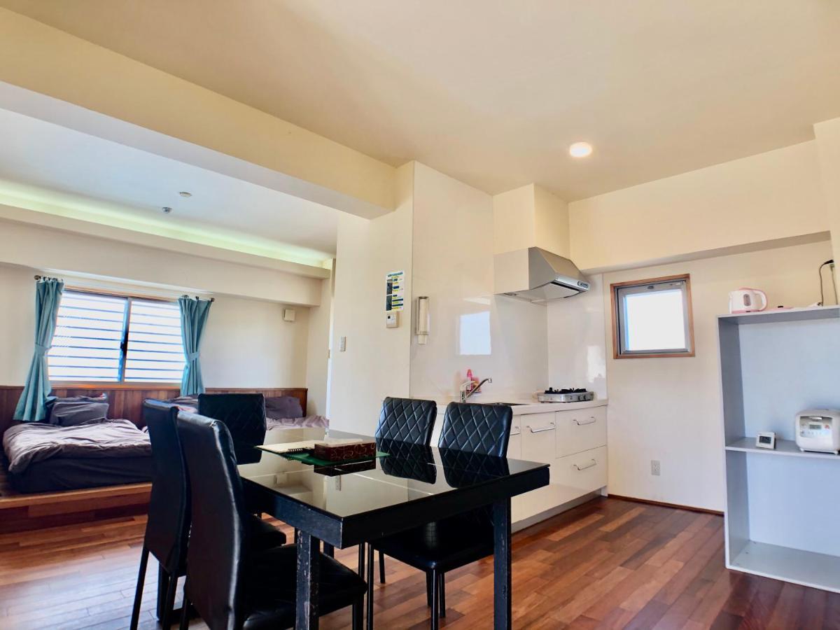 Robcondロブコンド Apartment Наха Екстериор снимка