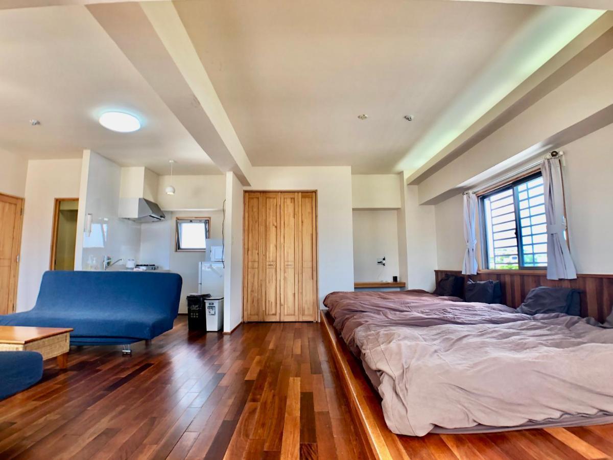 Robcondロブコンド Apartment Наха Екстериор снимка