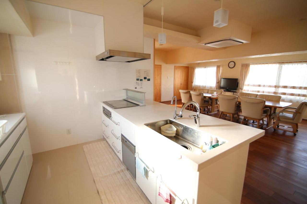 Robcondロブコンド Apartment Наха Екстериор снимка